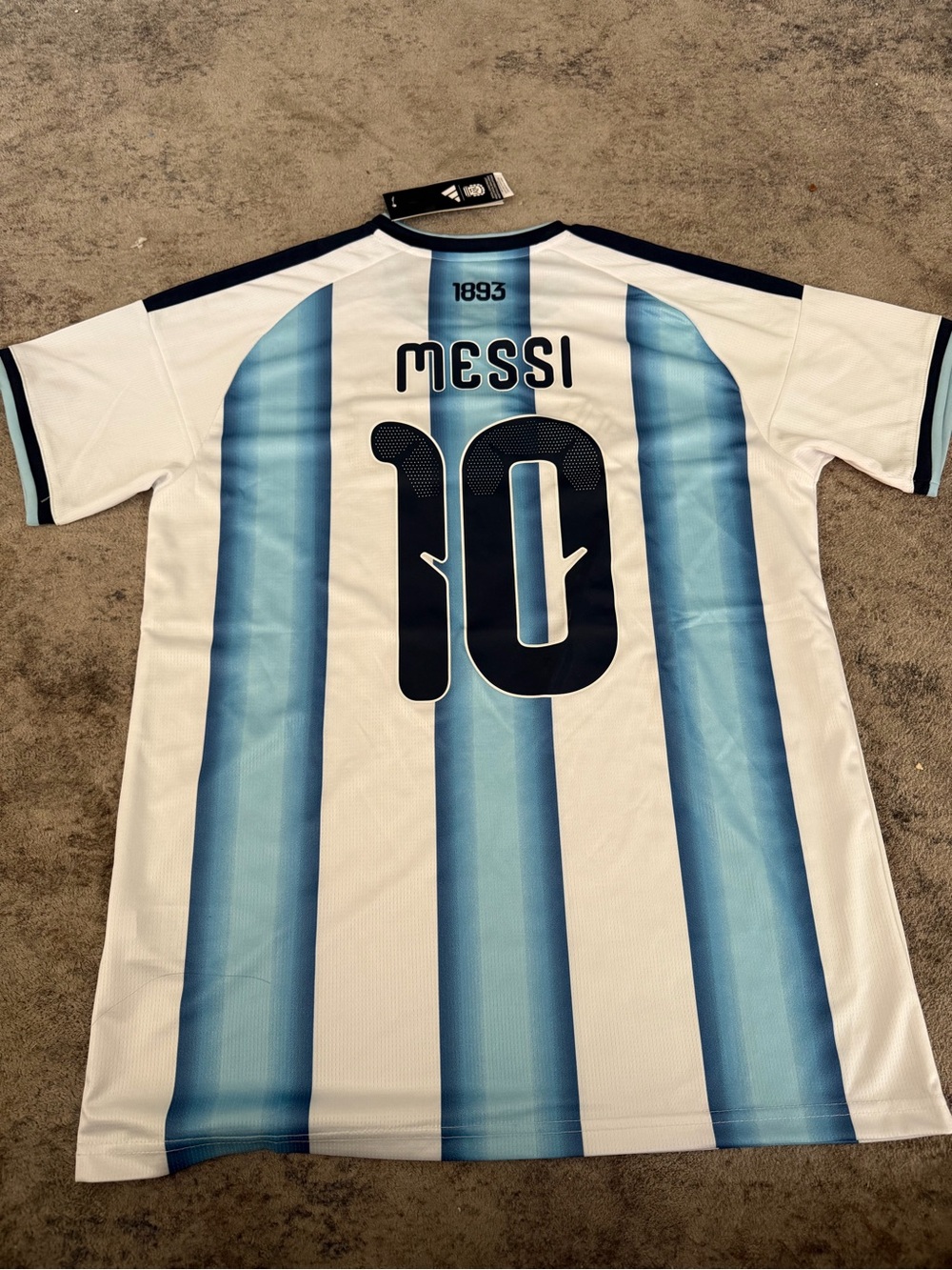 Argentina Messi Home World Cup 2026 Soccer Jersey - Apoya! Read description!